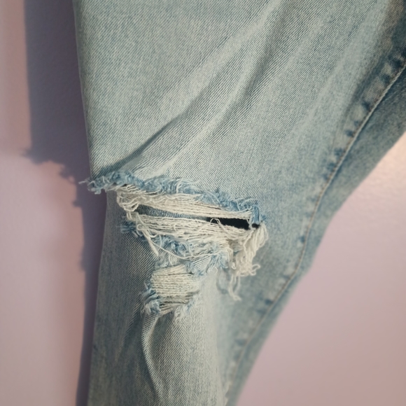 Jeans - Picture 3 of 5